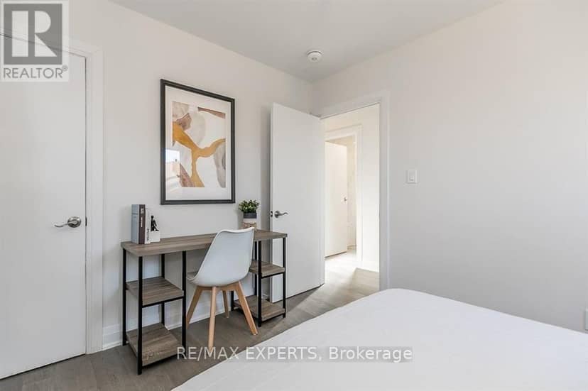 529 Burnham Street — photo 19 of 40