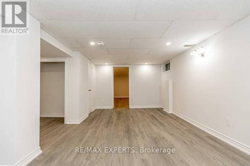 529 Burnham Street — photo 24 of 40
