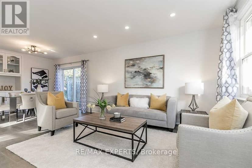 529 Burnham Street — photo 9 of 40