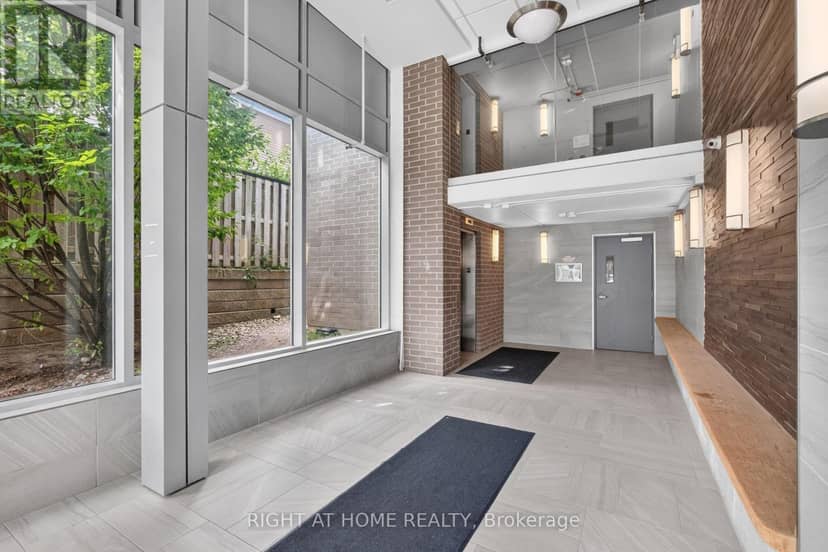 B508 - 62 Balsam Street — photo 6 of 40