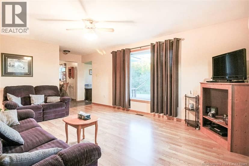 186 Sands Road — photo 12 of 24