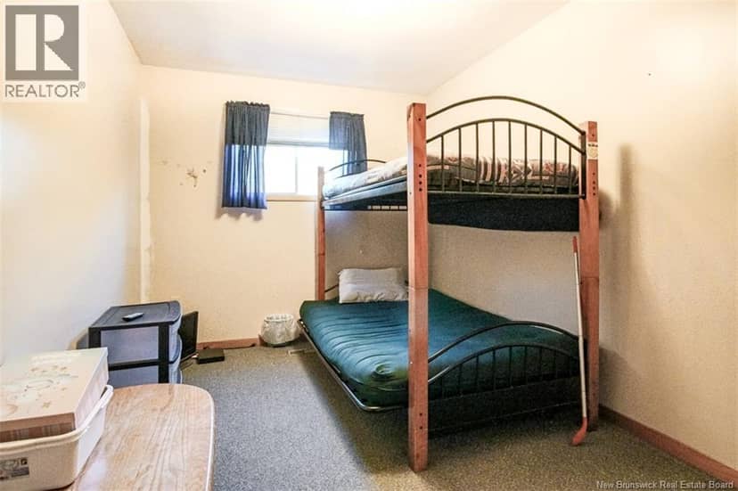 186 Sands Road — photo 15 of 24