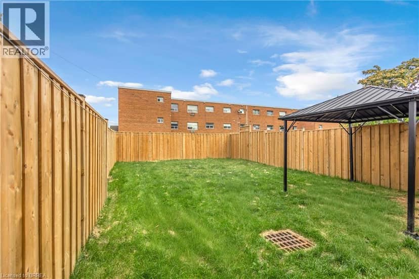 109 WINNIETT Street — photo 31 of 37