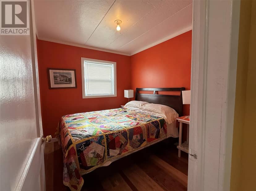 6 Berry Hill Road — photo 11 of 22