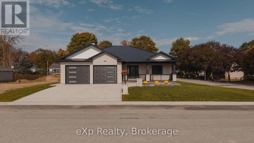 167 Margaret Street S, Minto
