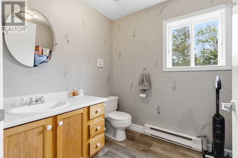 69 Jamie Drive — photo 21 of 40