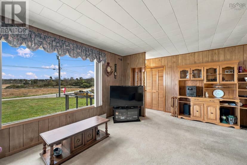 80 Patrice Road — photo 11 of 34