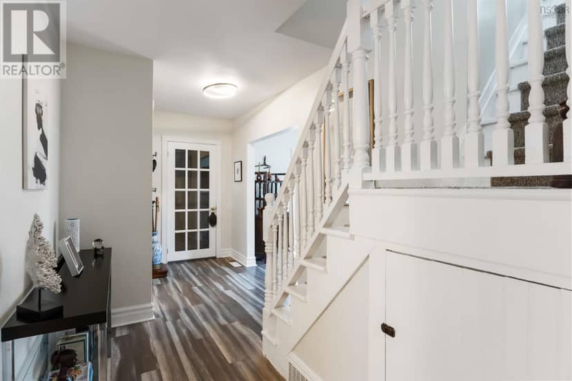 14 Ryerson Court — photo 20 of 40
