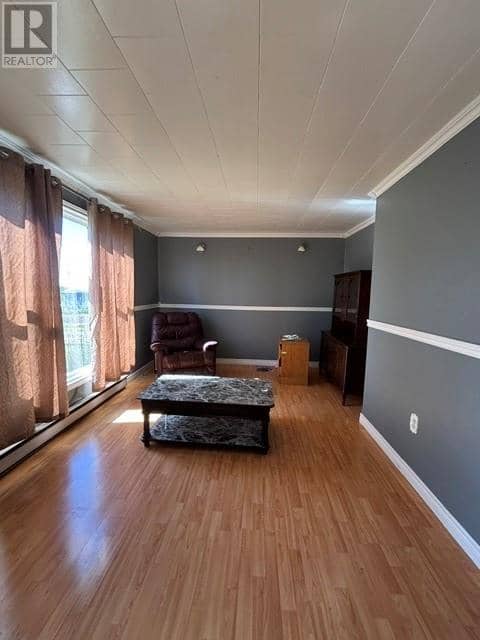 292 Main Street — photo 9 of 32