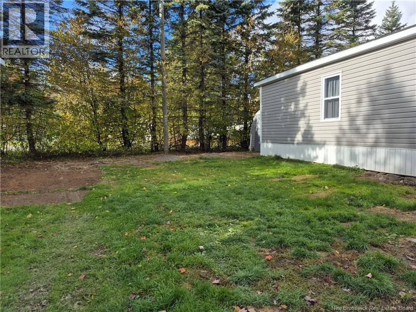 59 Tamarack Drive, Lincoln, photo 3