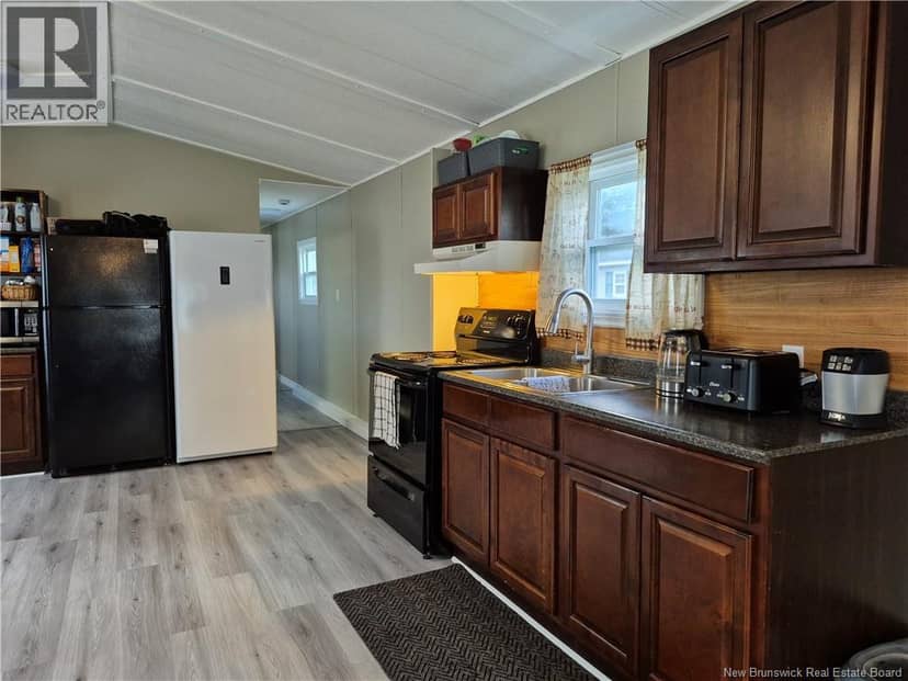 59 Tamarack Drive, Lincoln, photo 8