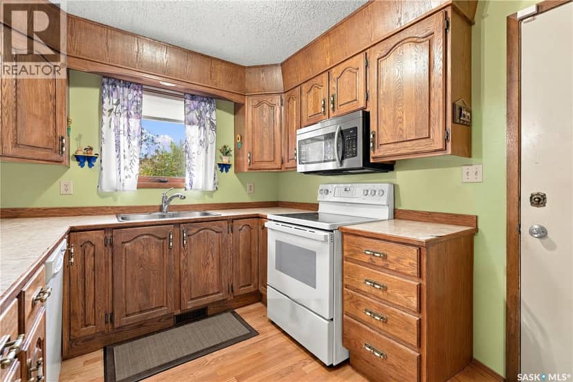 374 Thain CRESCENT, Saskatoon, photo 8