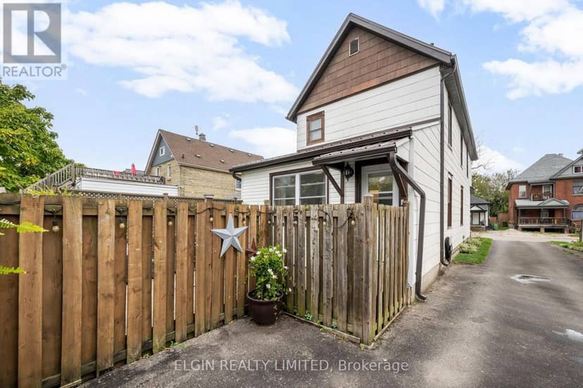 48 Elizabeth Street — photo 25 of 30