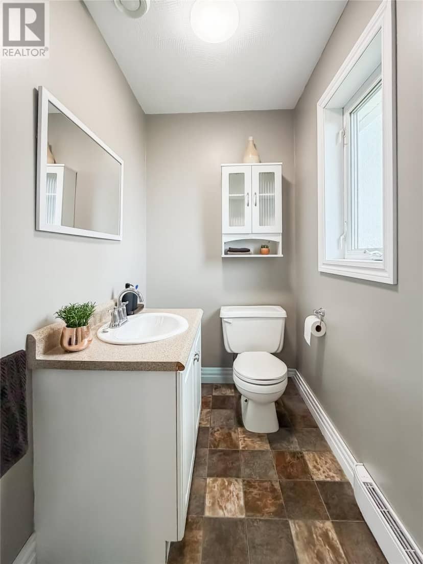 14 Atlantic Street — photo 18 of 29