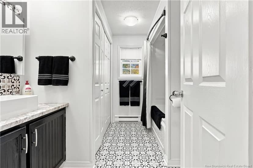 48 Barrington Road — photo 11 of 40
