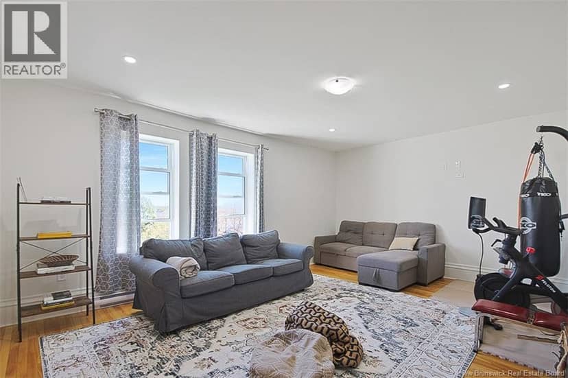 357 Dufferin Row — photo 33 of 40