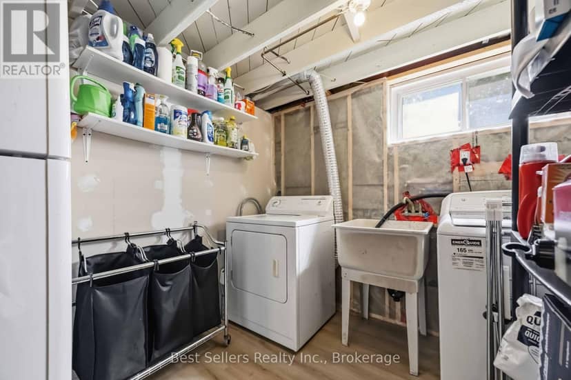 5 Benfrisco Crescent — photo 27 of 34