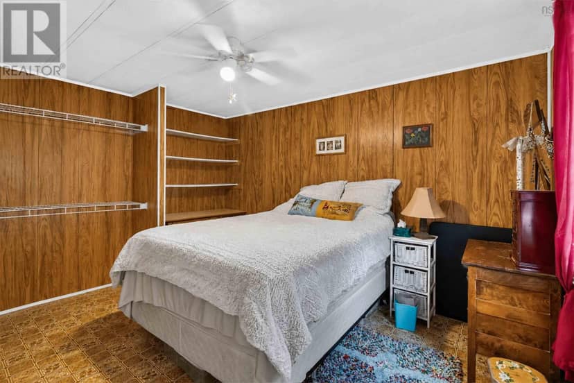 735 Fern Drive — photo 17 of 20