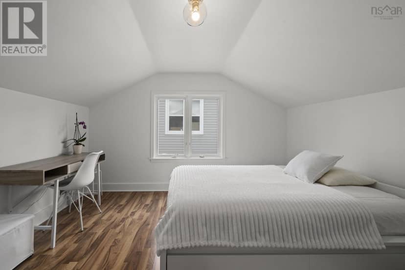 3162 Romans Avenue — photo 24 of 40