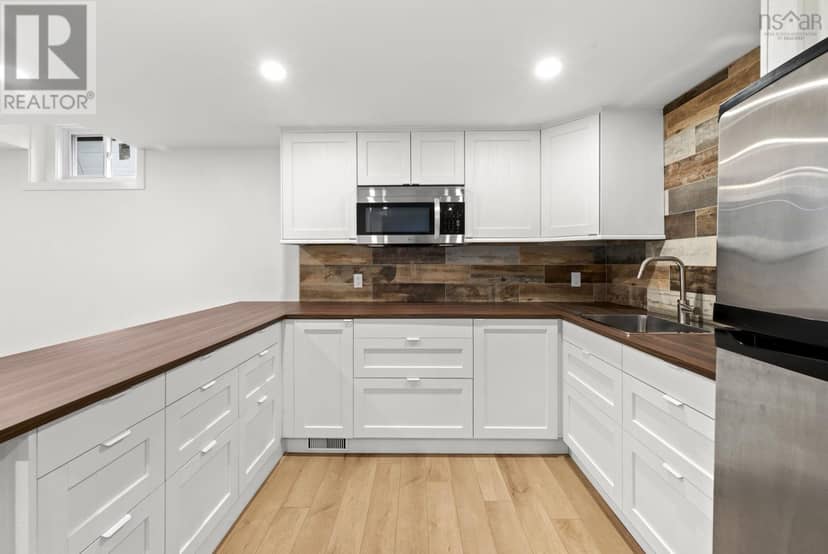 3162 Romans Avenue — photo 28 of 40