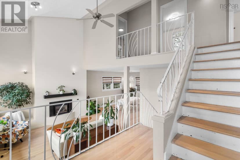 3494 St Andrews Avenue — photo 4 of 40