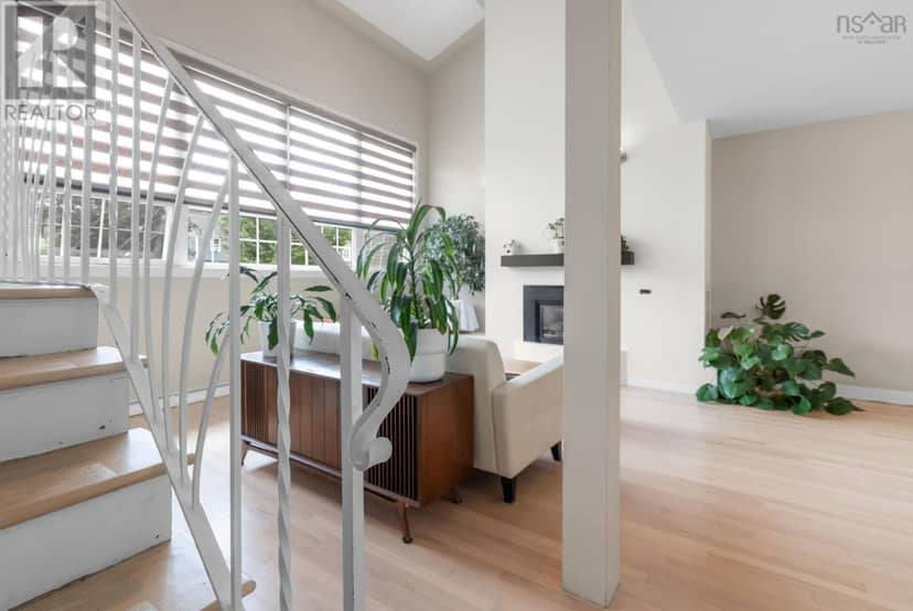 3494 St Andrews Avenue — photo 6 of 40