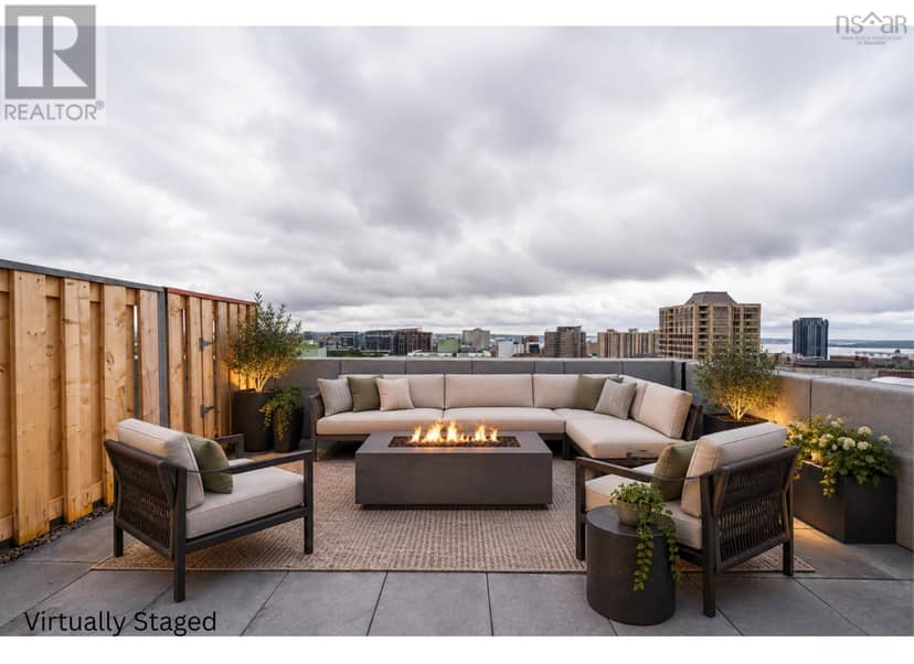 PH101 5959 Spring Garden Road — photo 11 of 33