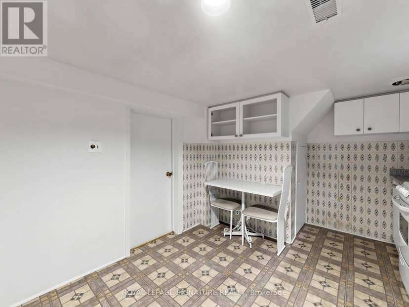 75 Inwood Avenue — photo 31 of 40