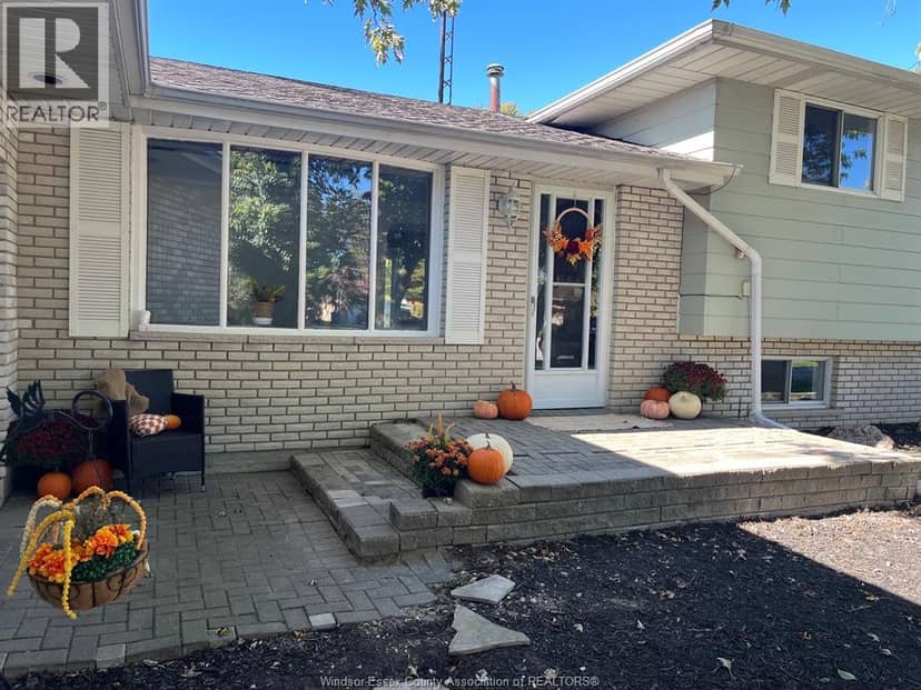 371 Oak Street — photo 3 of 40