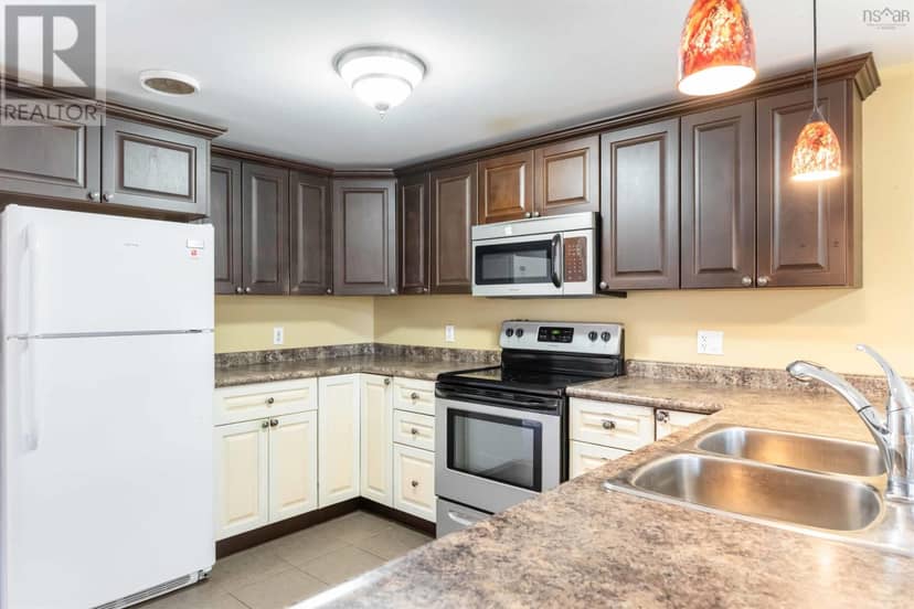 11770 Highway 1 — photo 14 of 40