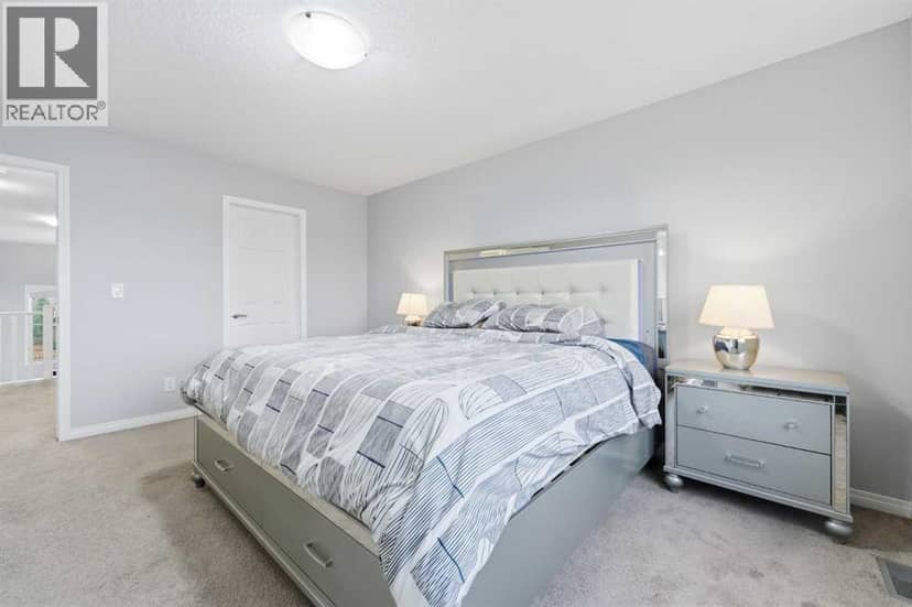 102 Yorkville Green SW — photo 22 of 40