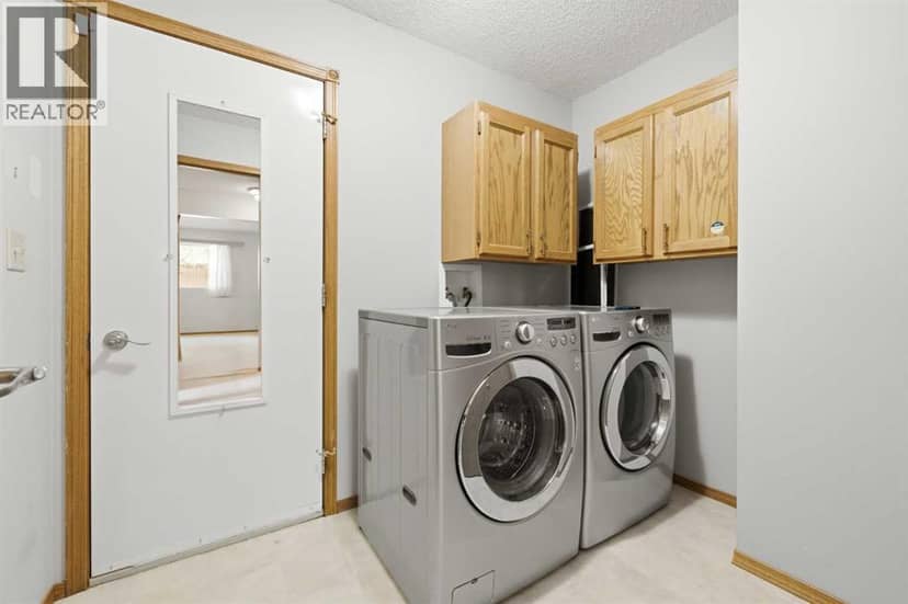 141 Woodbrook Road SW — photo 32 of 40