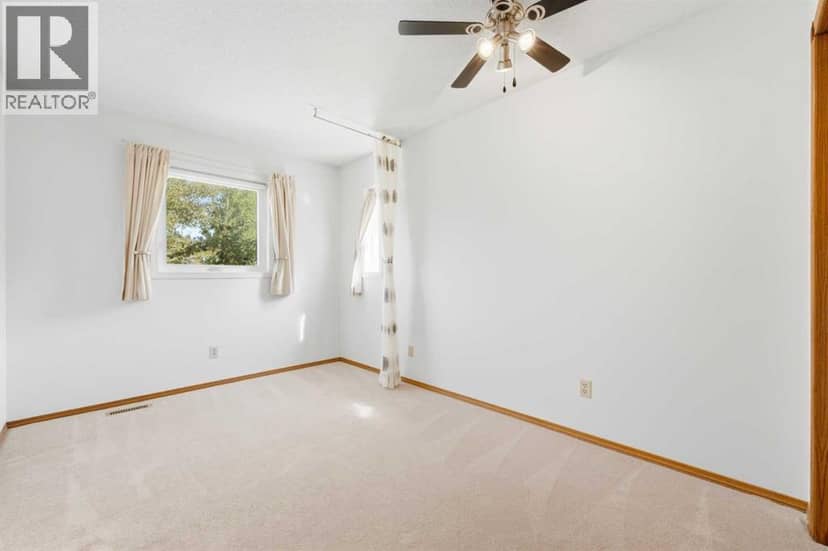 141 Woodbrook Road SW — photo 19 of 40