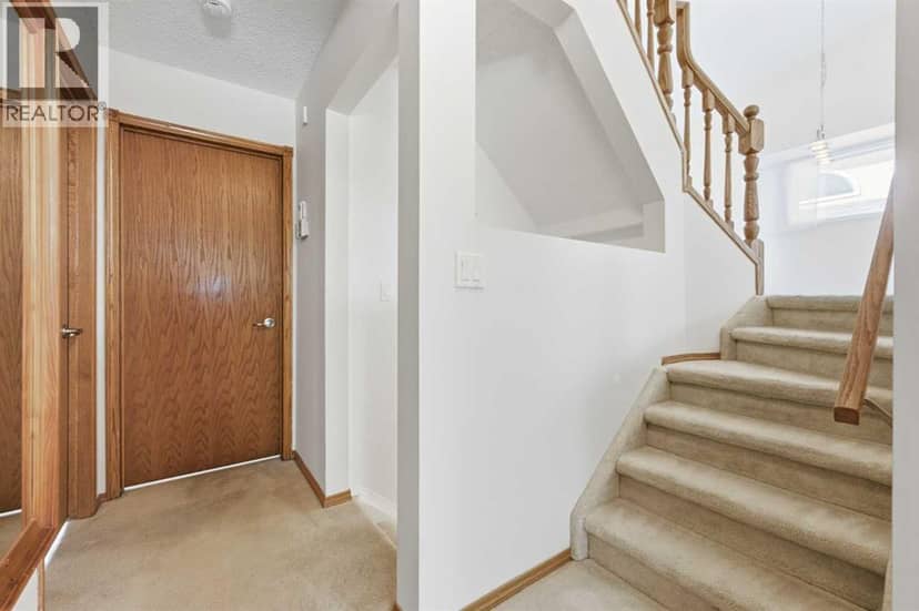 141 Woodbrook Road SW — photo 23 of 40