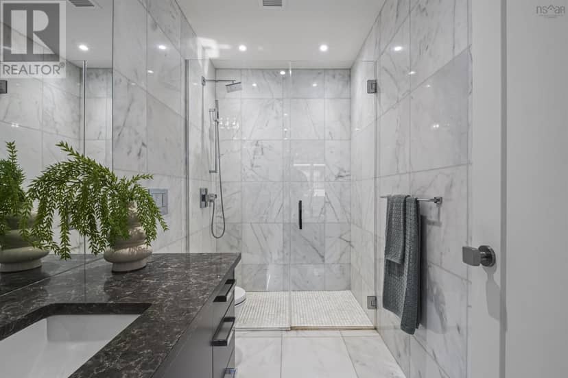 516 1585 South Park Street — photo 20 of 40