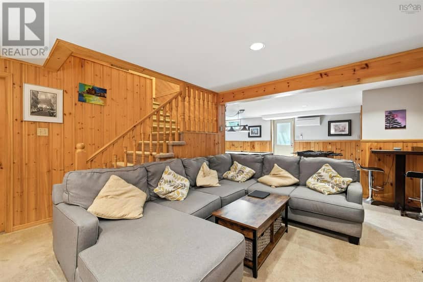 39 Cedar Drive — photo 21 of 40