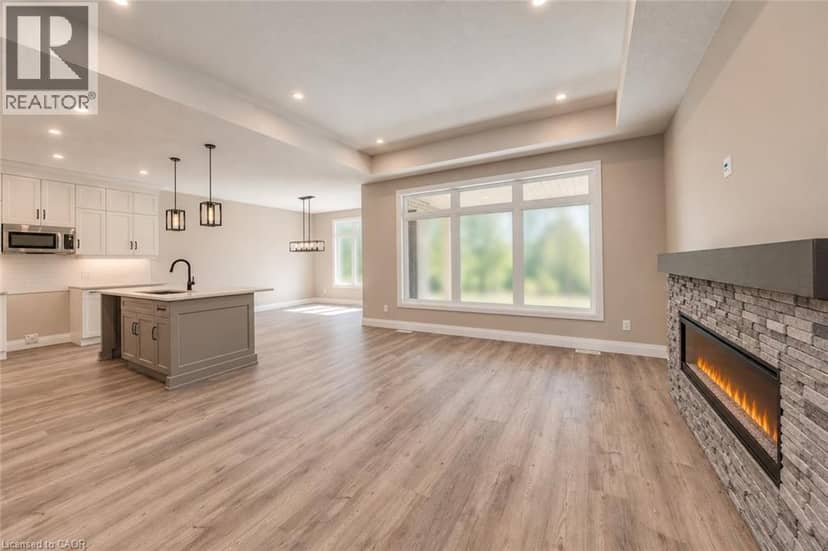 24 TUPELO Crescent — photo 10 of 27