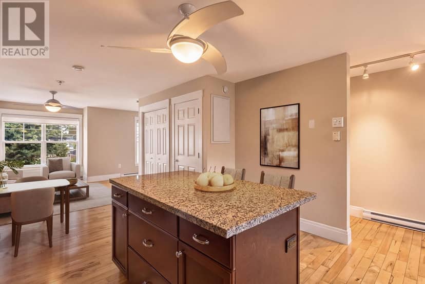 320B Queen Street, Charlottetown, photo 7