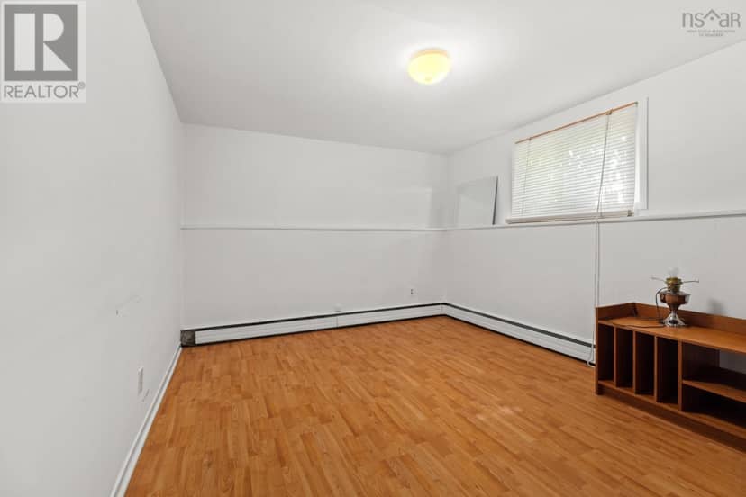 20 Kirk Road — photo 26 of 29