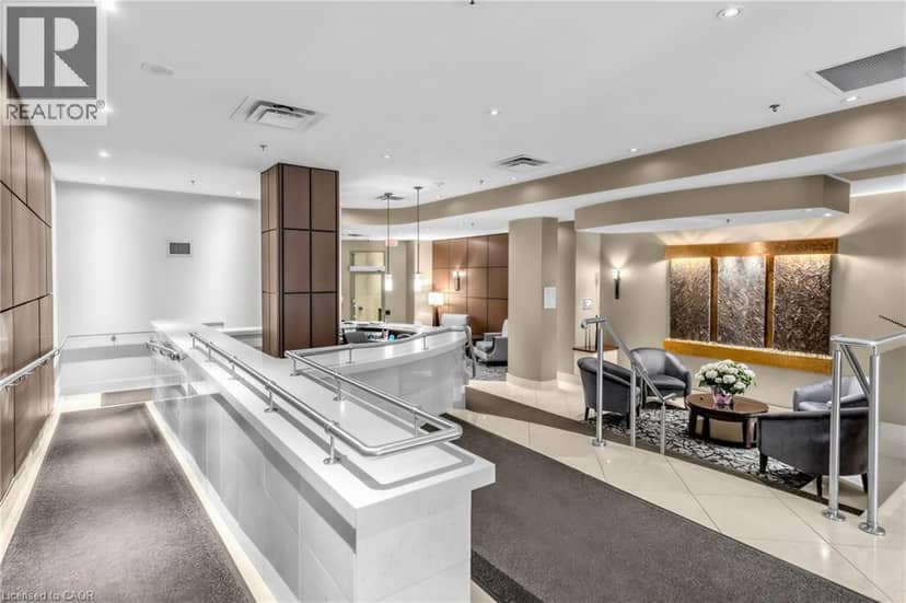 1477 LAKESHORE Road Unit# PH 1 — photo 37 of 40