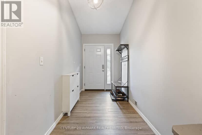 451 Argyle Road — photo 11 of 29