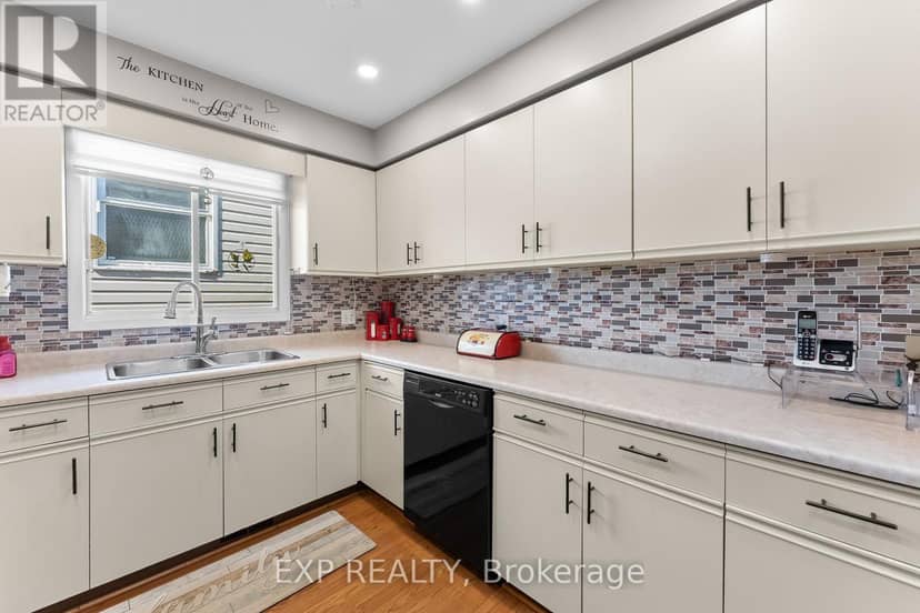 124 St Augustine Drive — photo 15 of 40