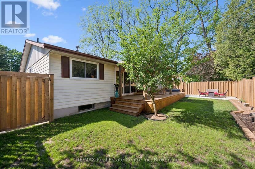 289 Garafraxa Street E — photo 27 of 39