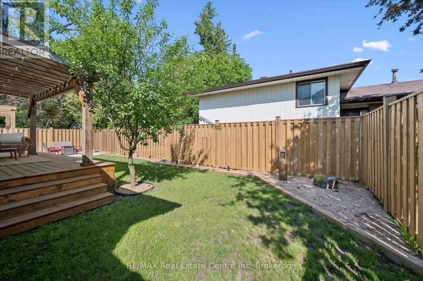 289 Garafraxa Street E — photo 37 of 39