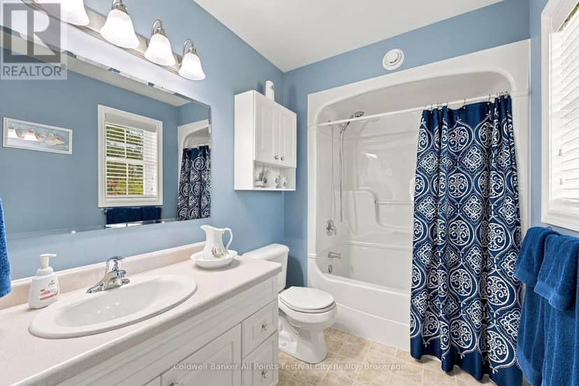 407 Warren Street — photo 27 of 40