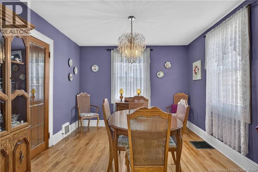355 Jane Street — photo 14 of 36
