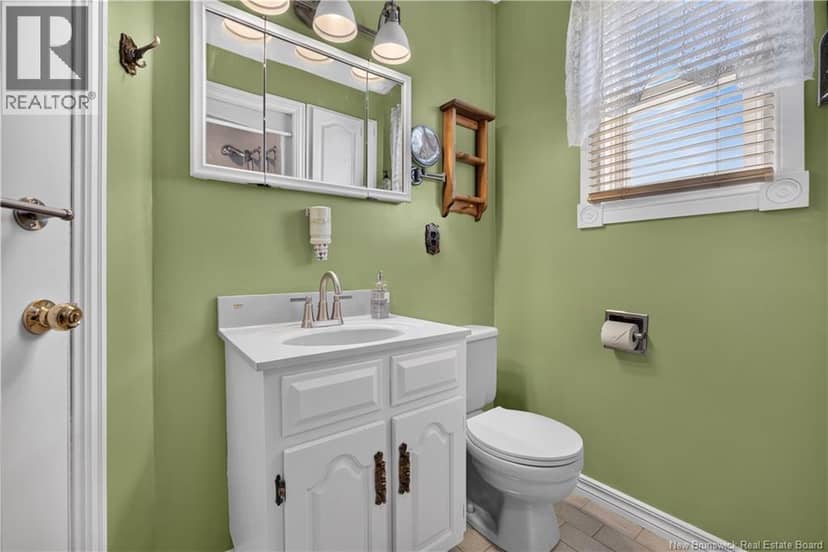 355 Jane Street — photo 28 of 36