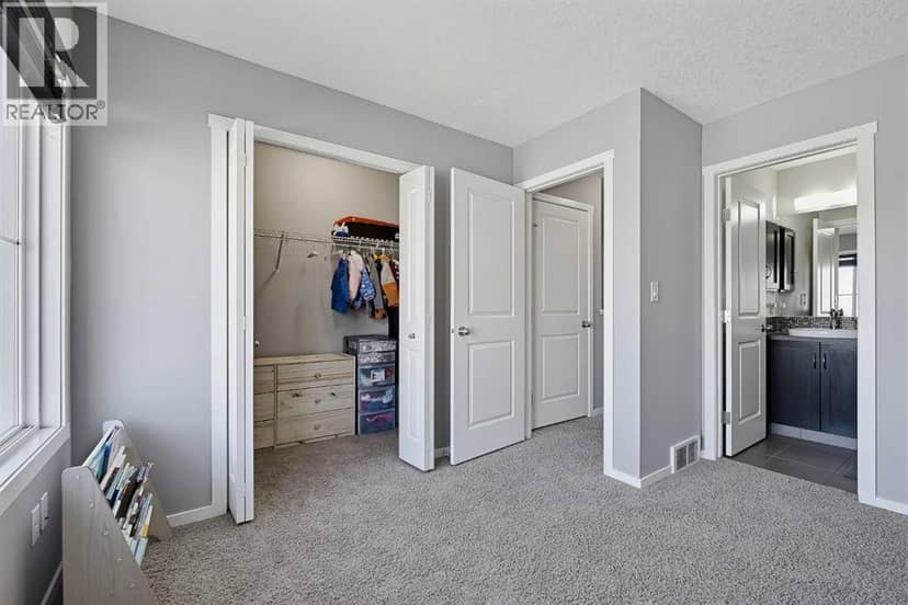 79 Evansview Gardens NW — photo 19 of 29