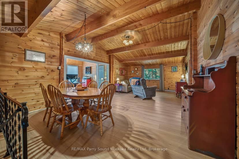 101 Robinson Road — photo 16 of 40