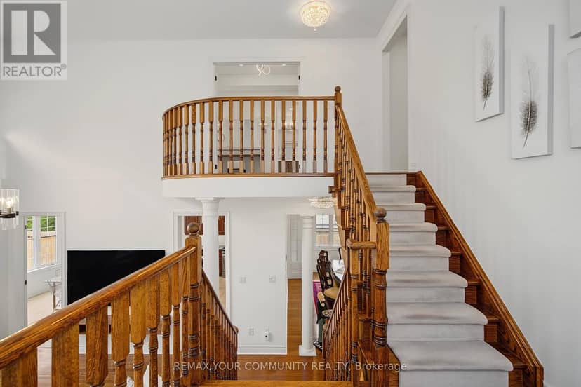 8 Yemina Gate — photo 24 of 40